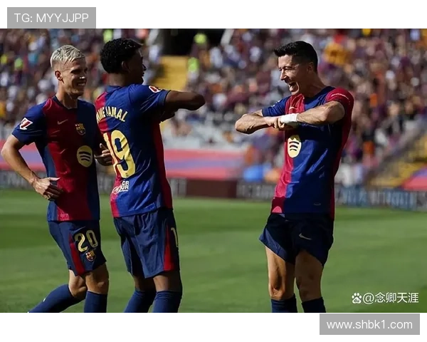 西甲联赛巴萨凭莱万进球1-0小胜赫塔费迎七连胜稳居榜首