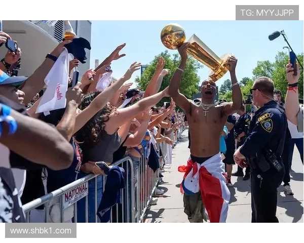 亚历山大谈夺冠感受：实现梦想如释重负 荣耀与压力并存