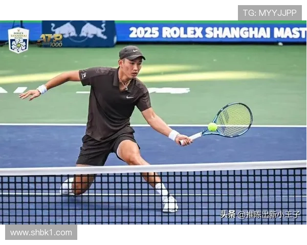 商竣程惜败止步无缘上海大师赛十六强表现起伏引发广泛热议持续关注 商竣程惜败止步无缘上海大师赛十六强表现起伏引发广泛热议持续关注